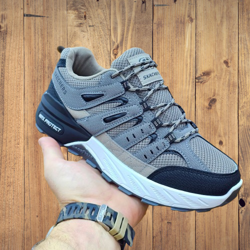 SHOES SKETCHERS