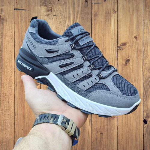 SHOES SKETCHERS
